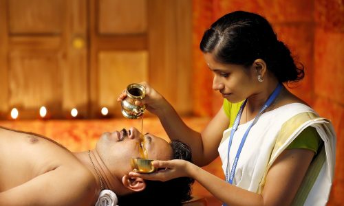 Ayurvedic eye treatment with Aparajita ayurveda