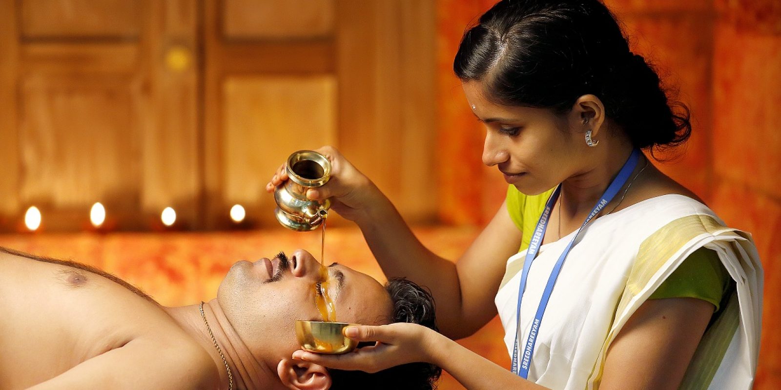 Ayurvedic eye treatment with Aparajita ayurveda